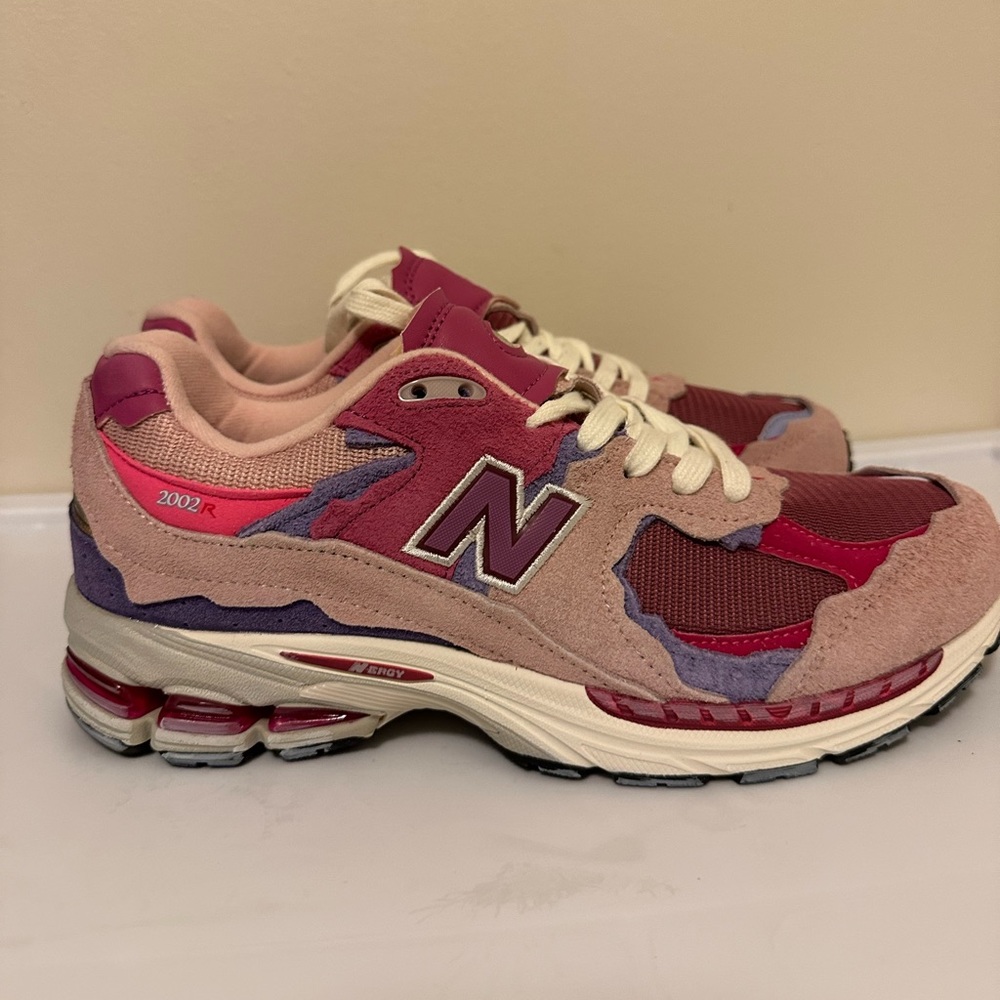 2002R 'Protection Pack - Pink'